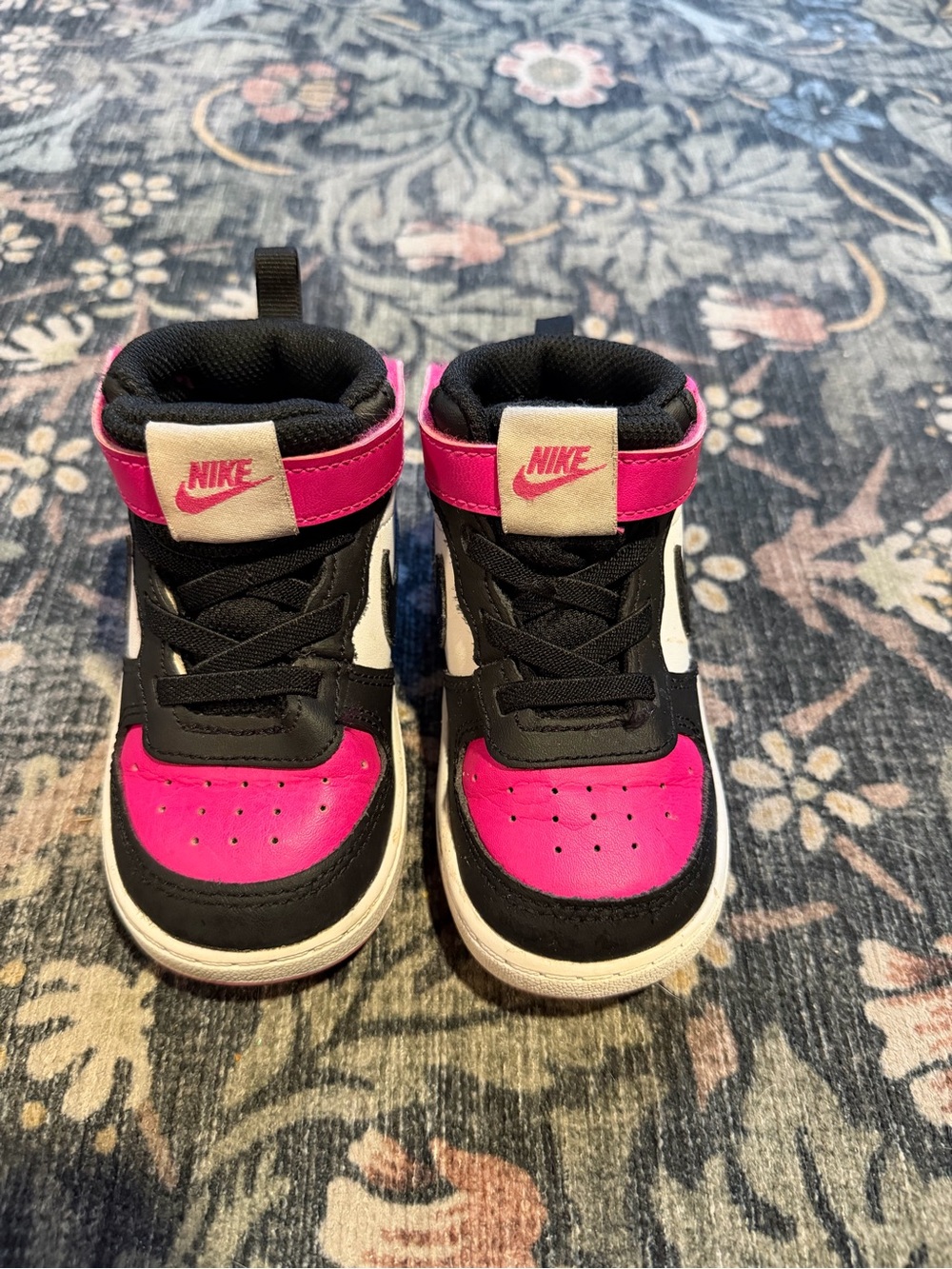 Nike - Court Borough mid, 7C